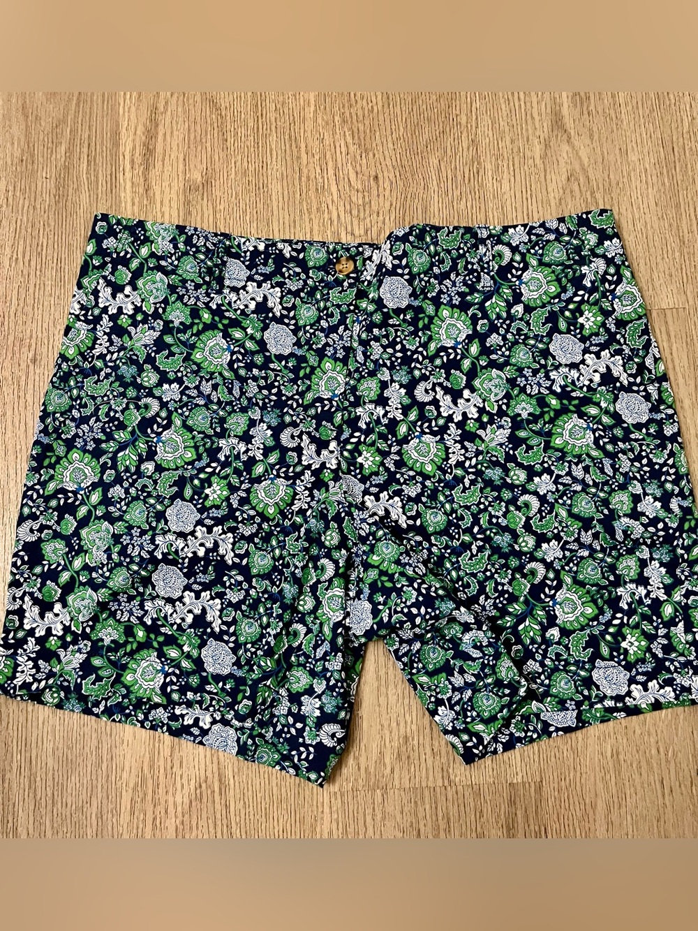 Talbots Navy Floral Relaxed Chino Shorts with Green & White Pattern 7”